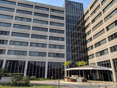 Centro Empresarial Transatlântico 