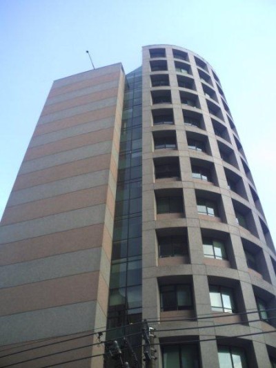 Atrium II 